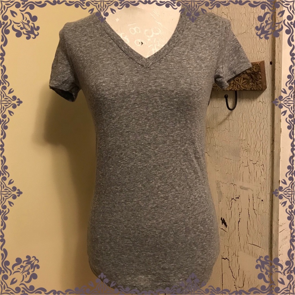 Black speckled v-neck t-shirt.
